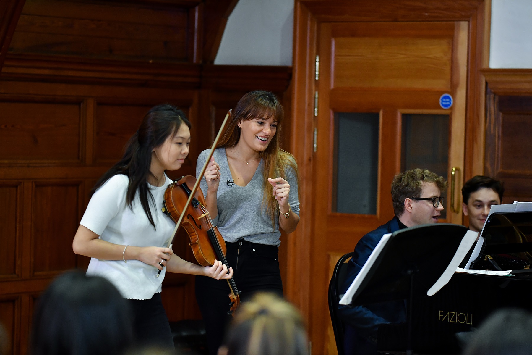 Violinist Nicola Benedetti leads a masterclass for RCM students, 2019.